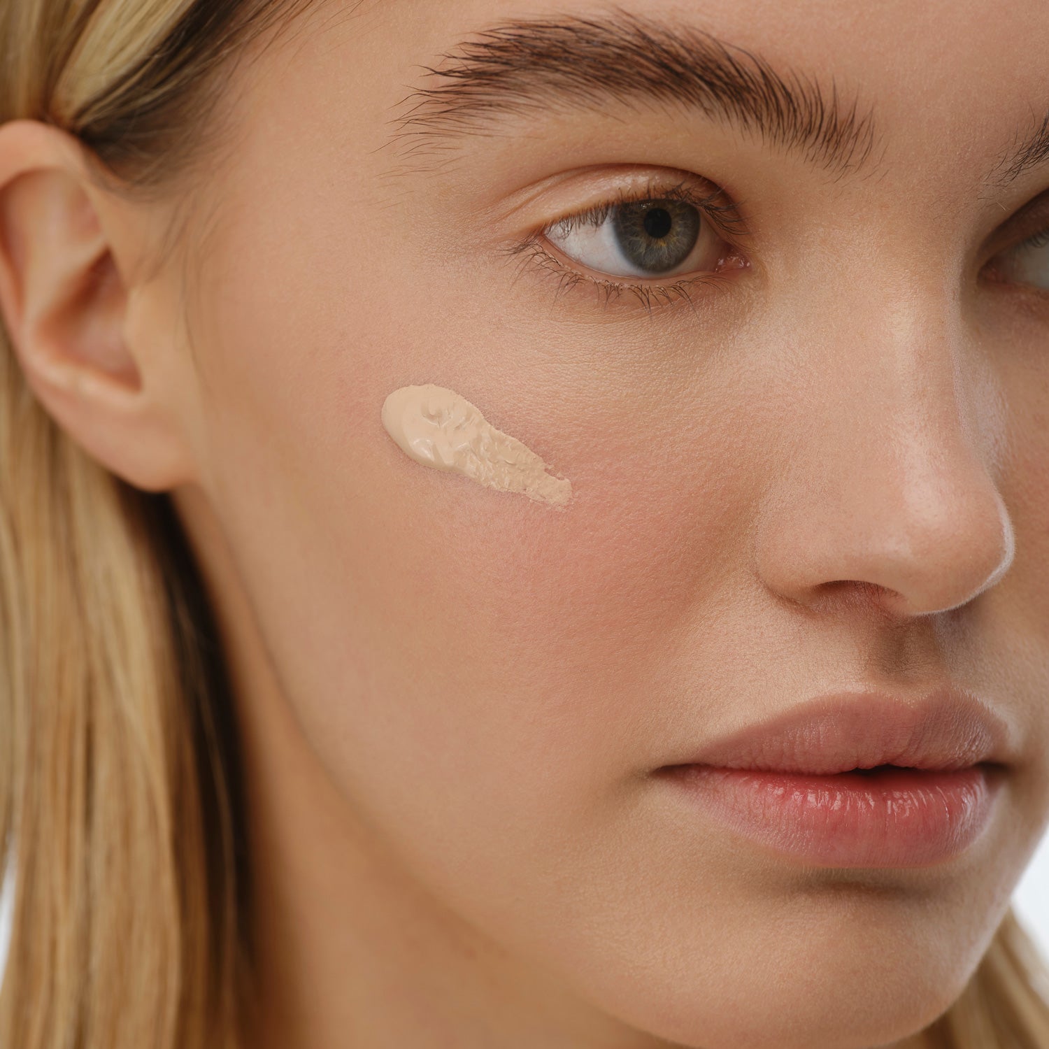 16K® | Fluid foundation